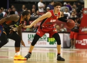 爱游戏在线-澳洲职业篮球联赛季后赛：墨尔本凯旋而归