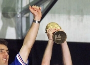 爱游戏APP-印尼队力克法国队，黄鸭组合扛起全队