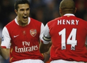 爱游戏APP-奥运前哨战，爱德华兹化身关键勇士，斩落热火展露领袖锋芒