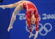 爱游戏在线-双城记，从CBA到世界杯，戈贝尔的统治之路