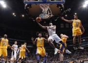 爱游戏网页版-红牛内战，一队险胜二队，诺里斯关键制胜背后的战术博弈