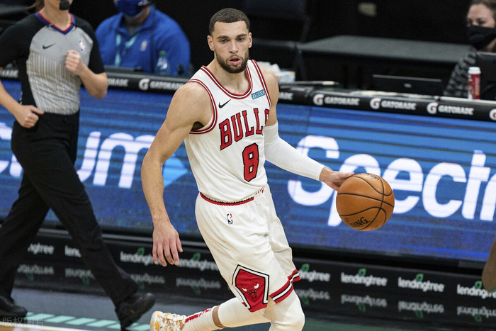 北京队鏖战浙江队,拉文状态火热 北京队鏖战浙江队,拉文状态火热