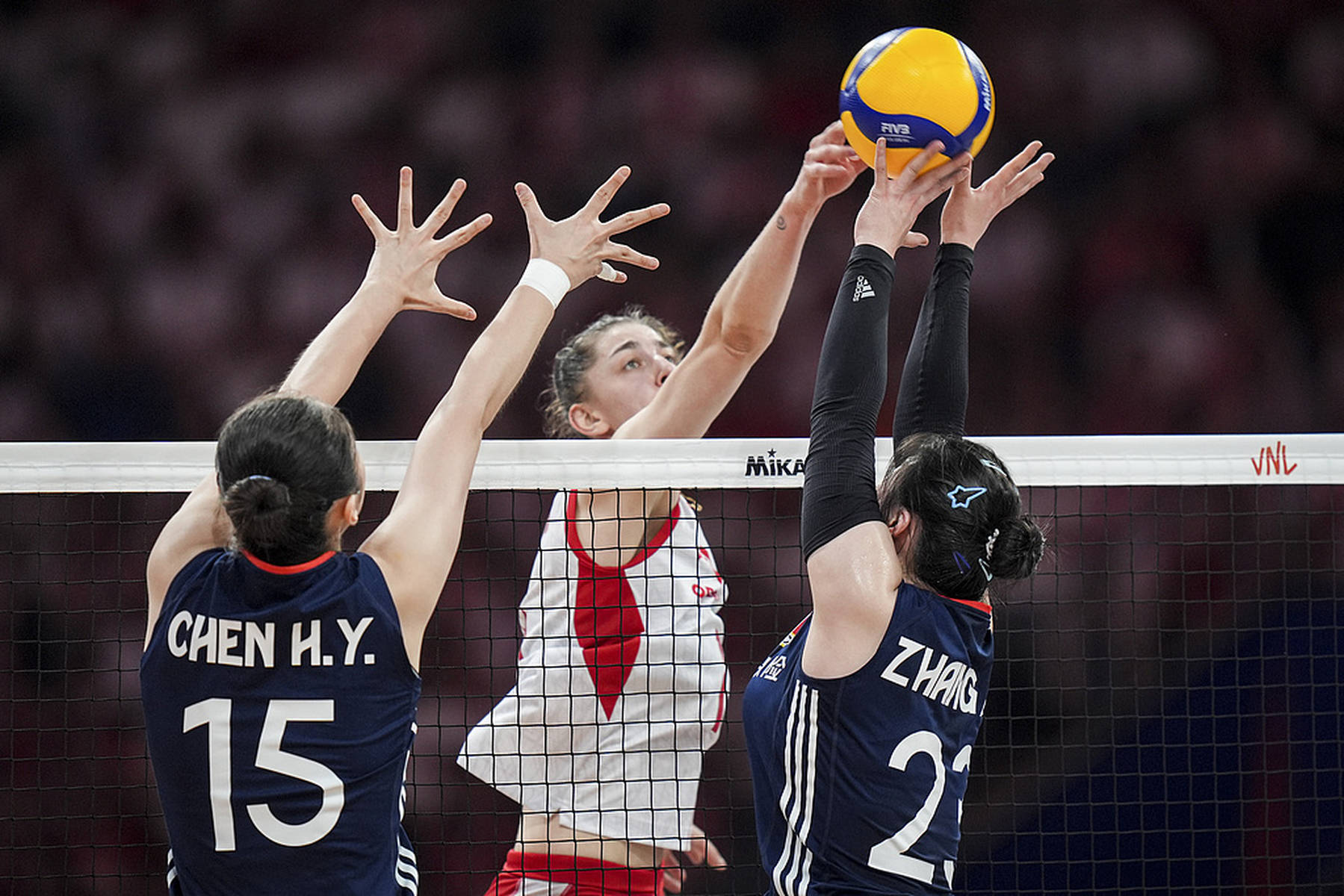 波兰队翻盘中国队,林高远扛起全队 波兰队翻盘中国队,林高远扛起全队