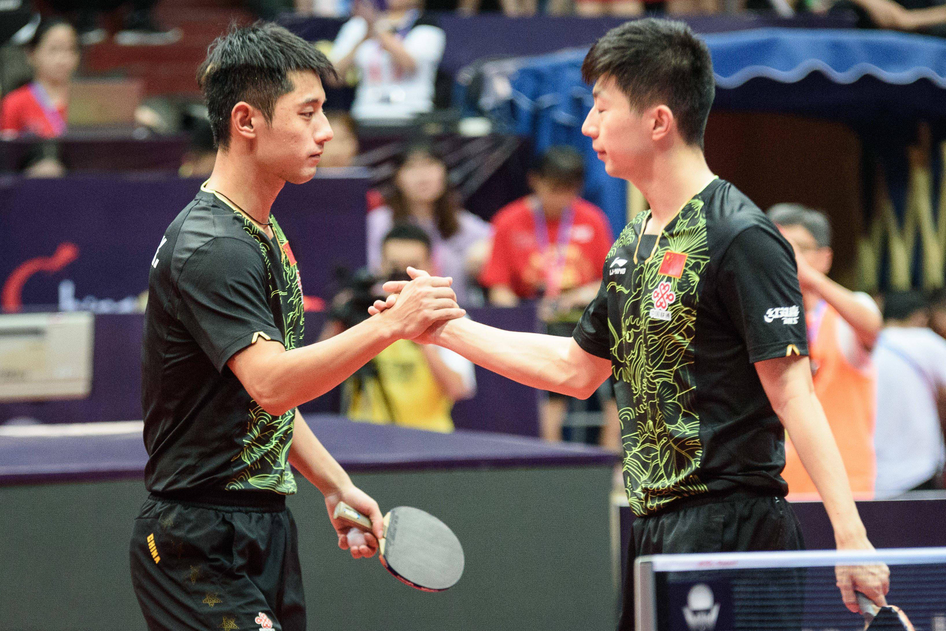 法国队鏖战葡萄牙队，张继科惊艳四座