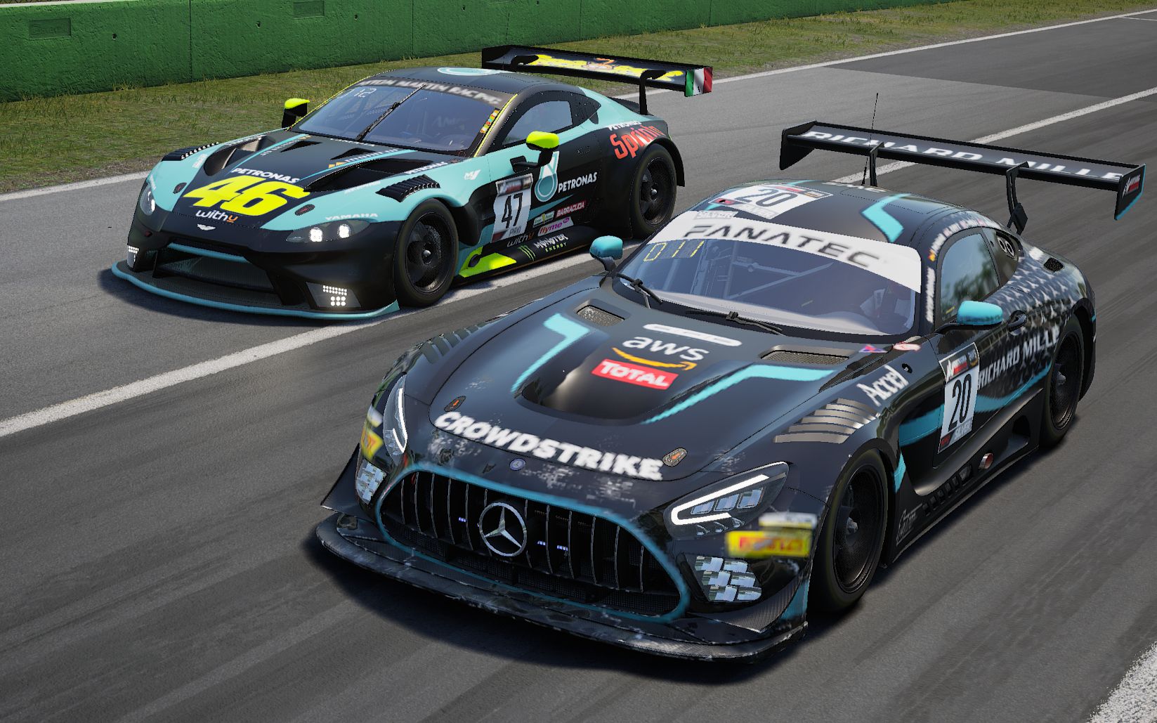 梅赛德斯完胜阿斯顿马丁，佩雷兹高光表现