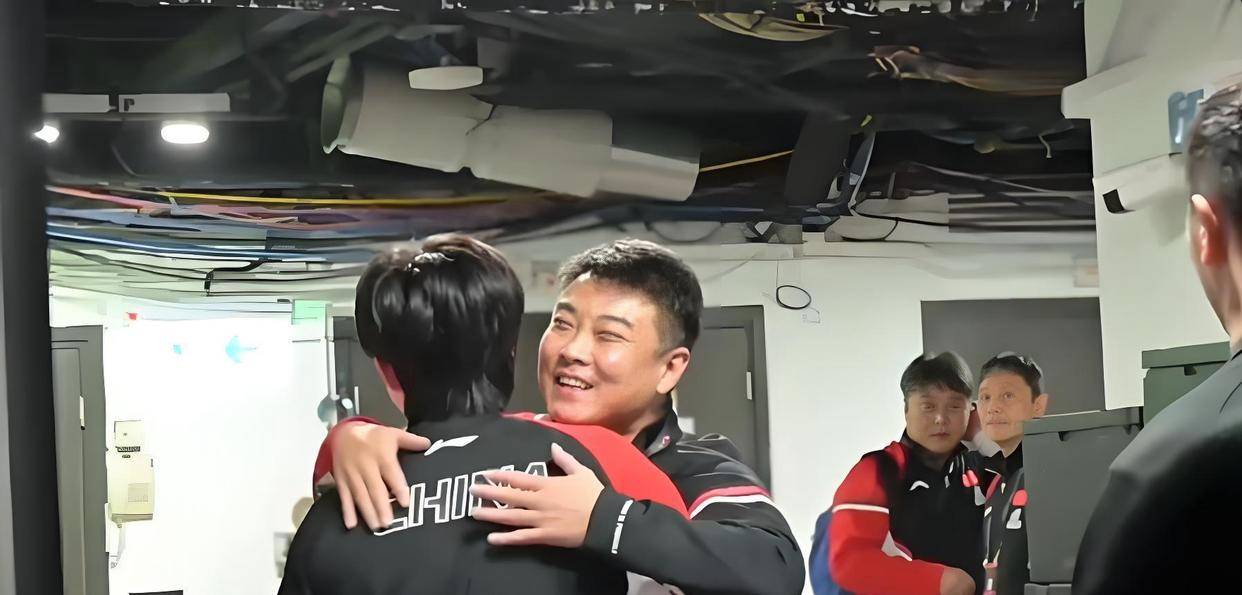 日本队逆转韩国队，王皓刷新纪录