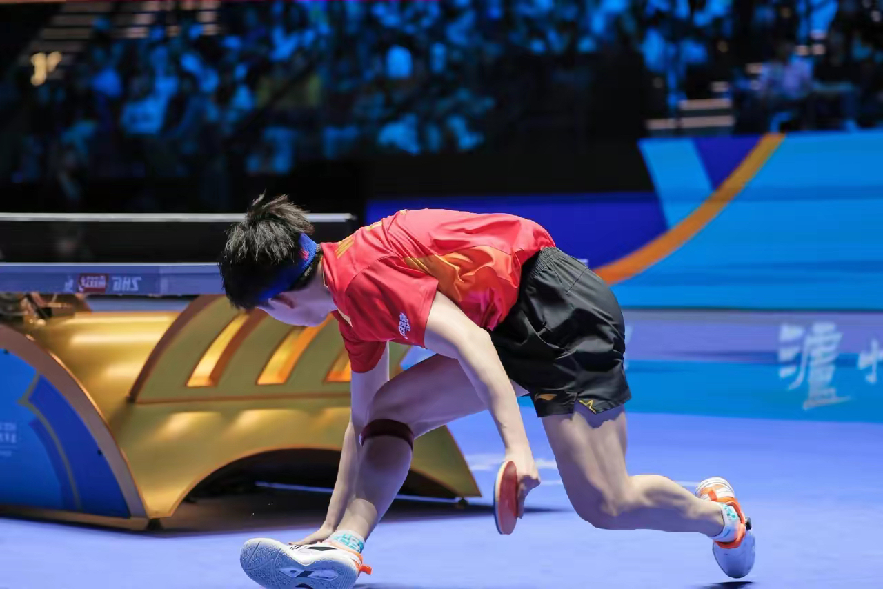 葡萄牙队横扫英格兰队,许昕高光表现 葡萄牙队横扫英格兰队,许昕高光表现