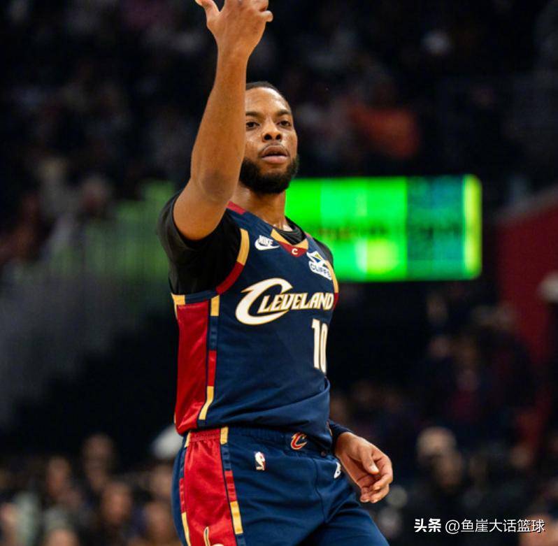 勇士B队爆冷热火，萨姆·米切尔统治全场