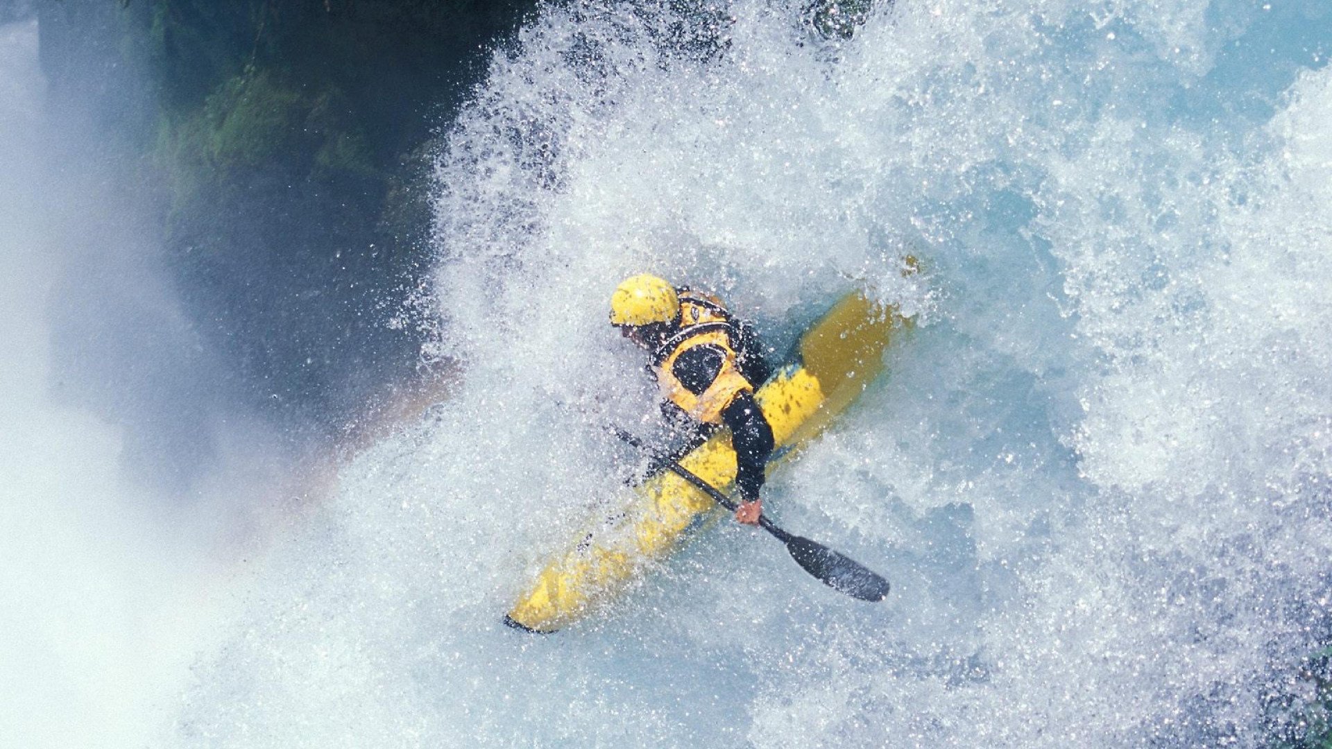 德甲争冠战之夜，杰伦·格林防守端锁死对手，篮球与足球的跨界启示