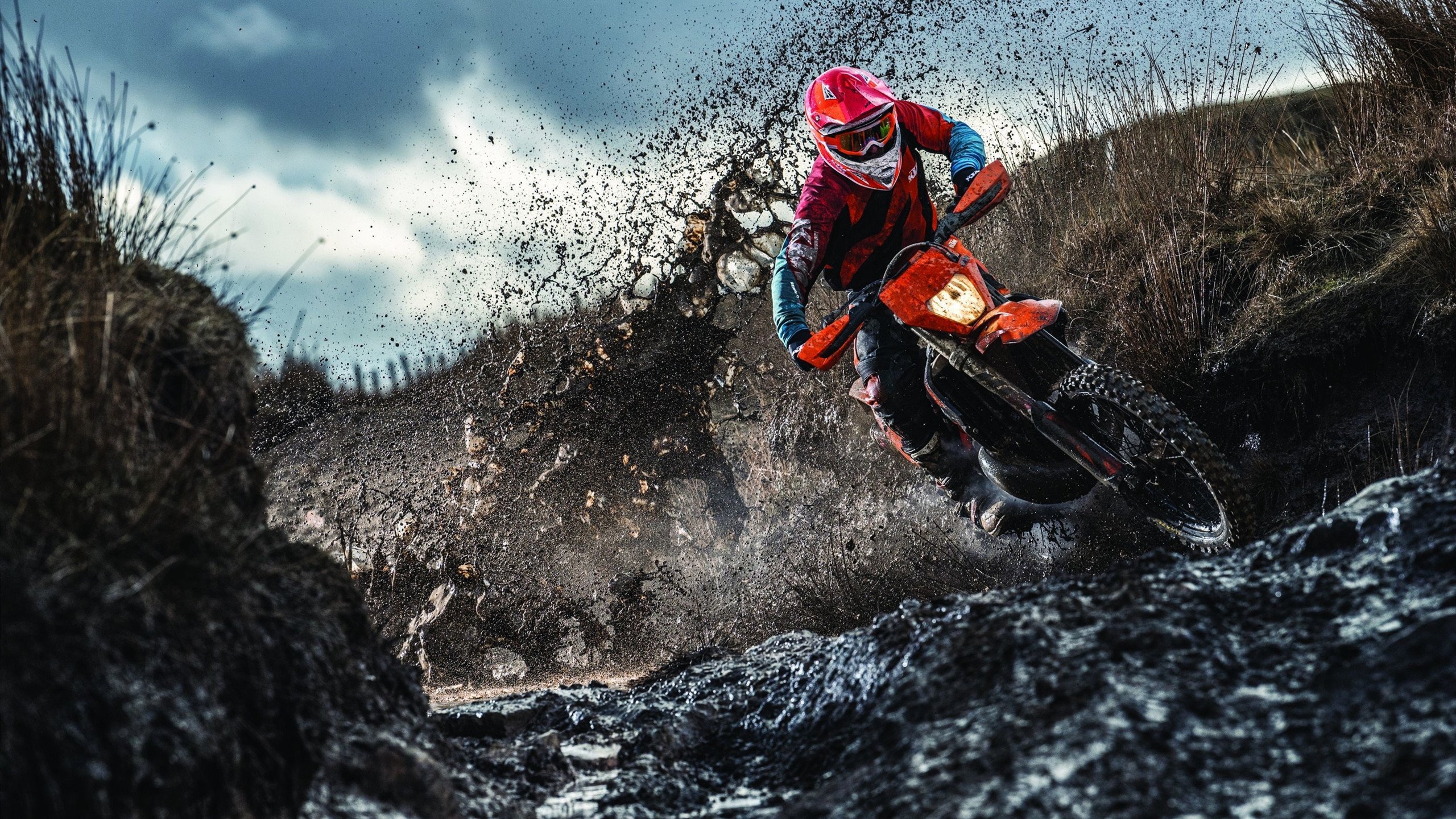 英超争冠之夜，恩比德关键进球定乾坤